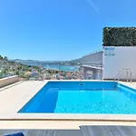 Marina Villa